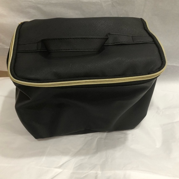Large Black PU gold zip around makeup cosmetics beauty case bag with compartment - Picture 1 of 11